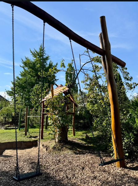 Impression 6 - Spielgeräte, Klettergerüst & Sandkasten im Garten